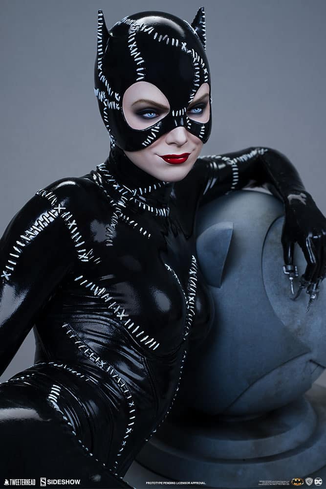 catwoman dc comics gallery fac fe bb