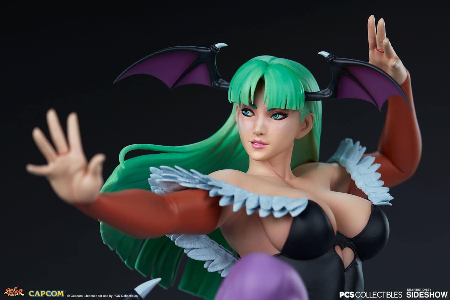 chun-li-morrigan_street-fighter_gallery_5e97ba0e9573e.jpg chun li morrigan street fighter gallery e ba e e