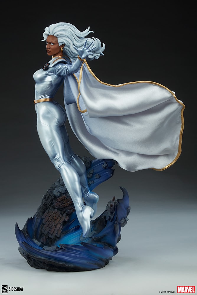 storm marvel gallery caa b c e
