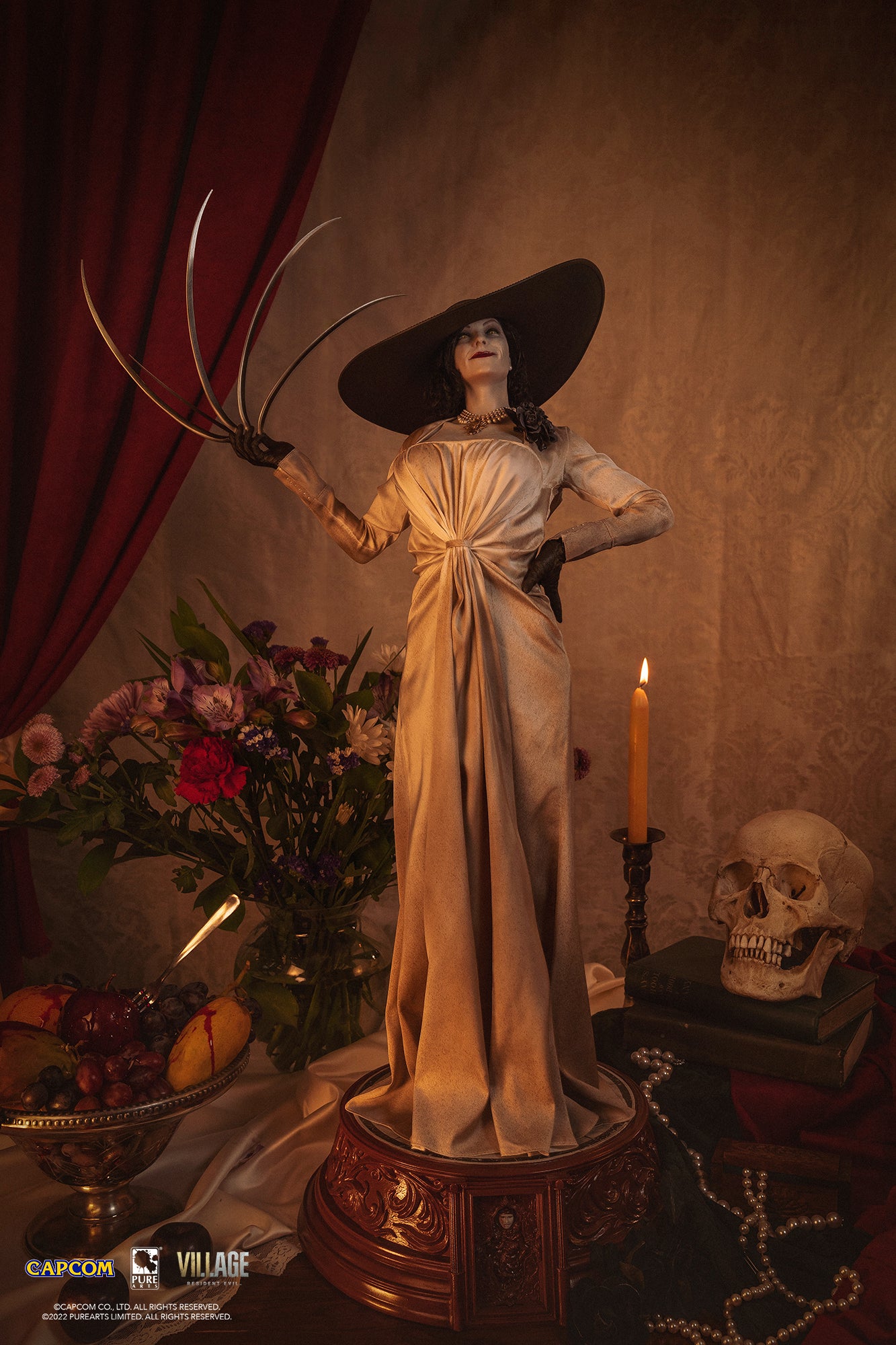Resident Evil Village Lady Dimitrescu Statue