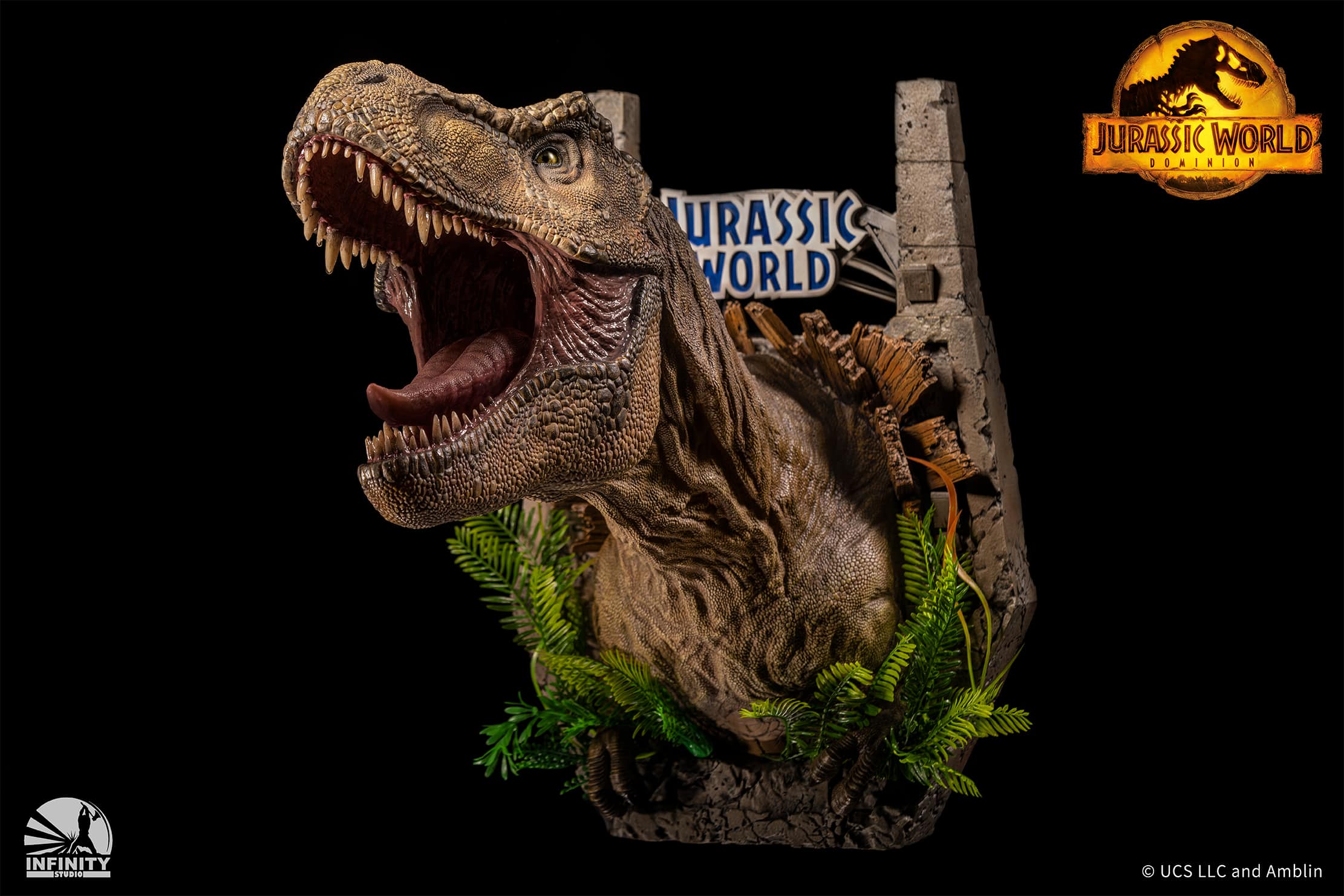 Jurassic World Dominion Tyrannosaurus Rex Wall-Mounted Bust Jurassic World Dominion Tyrannosaurus Rex Wall-Mounted Bust