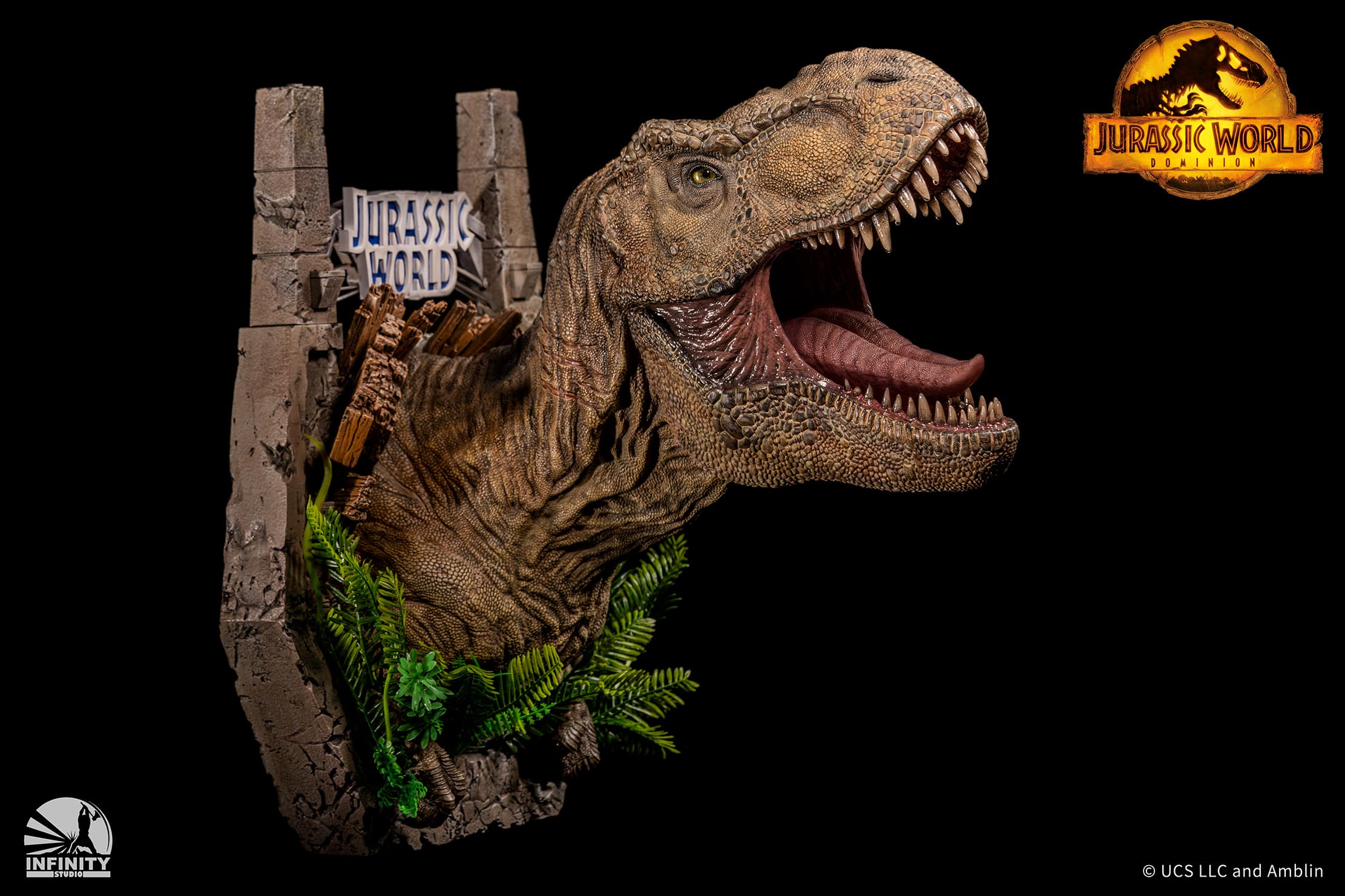 Jurassic World Dominion Tyrannosaurus Rex Wall-Mounted Bust Jurassic World Dominion Tyrannosaurus Rex Wall-Mounted Bust