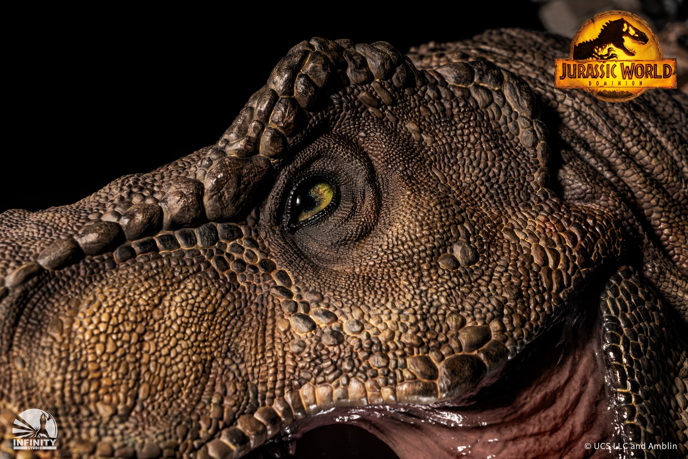 Jurassic World Dominion Tyrannosaurus Rex Wall-Mounted Bust Jurassic World Dominion Tyrannosaurus Rex Wall-Mounted Bust