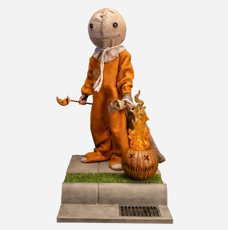 Trick ‘R Treat Sam Sixth Scale Figure