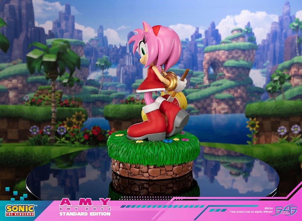Sonic The Hedgehog Amy Rose Statue