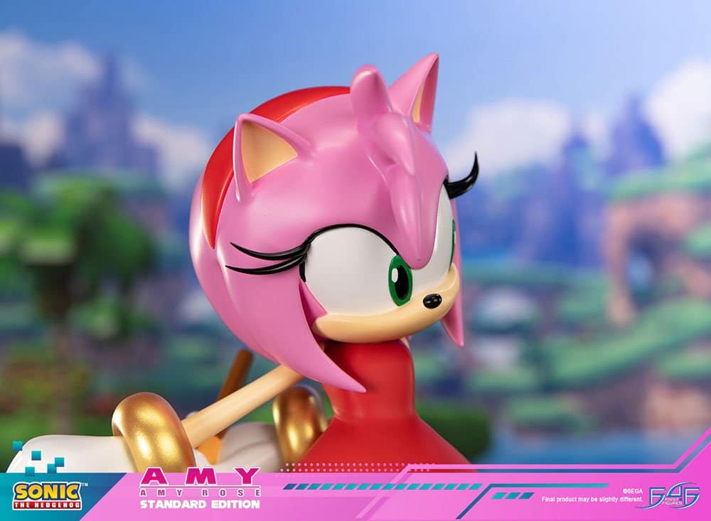 Sonic The Hedgehog Amy Rose Statue