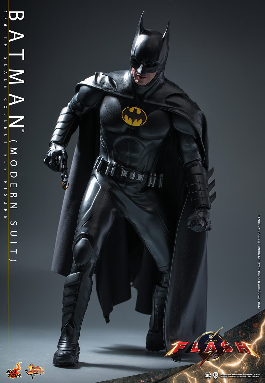 Hot Toys Batman Modern Suit Figure The Flash Limited Collectible