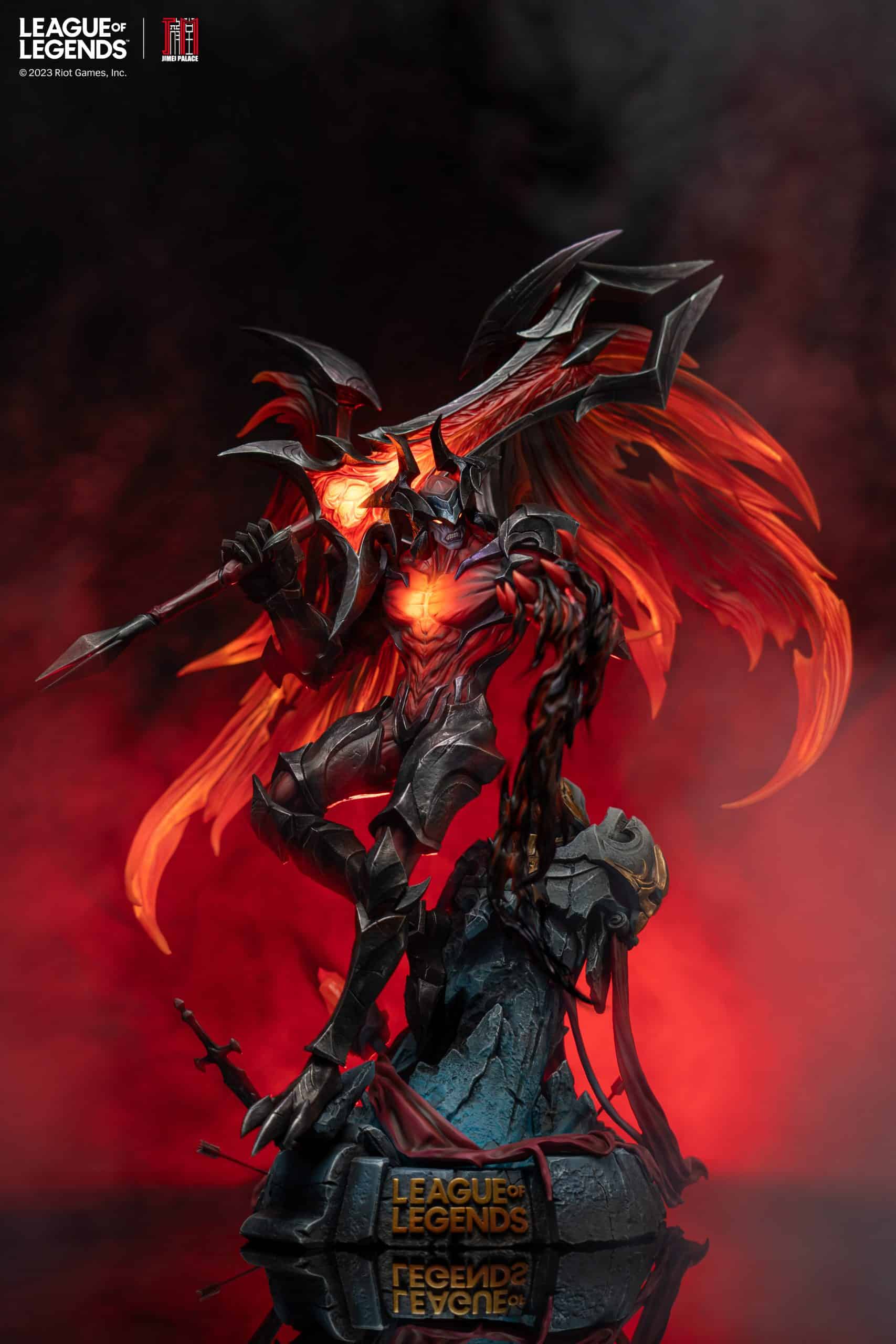 Jimei Palace Aatrox Statue 1/6 Scale League Of Legends Limited Collectible