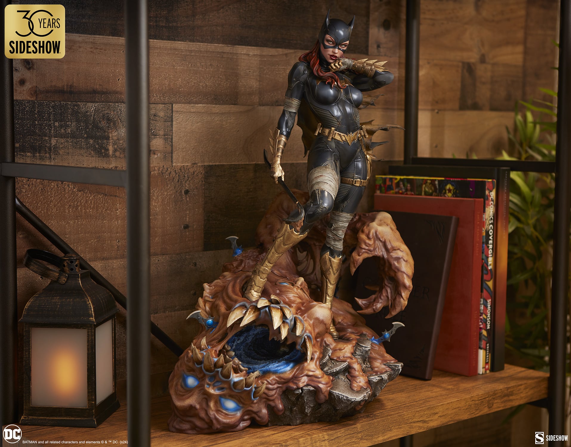 Sideshow Collectibles Batgirl Premium Format Figure DC Comics Limited Collectible Statue