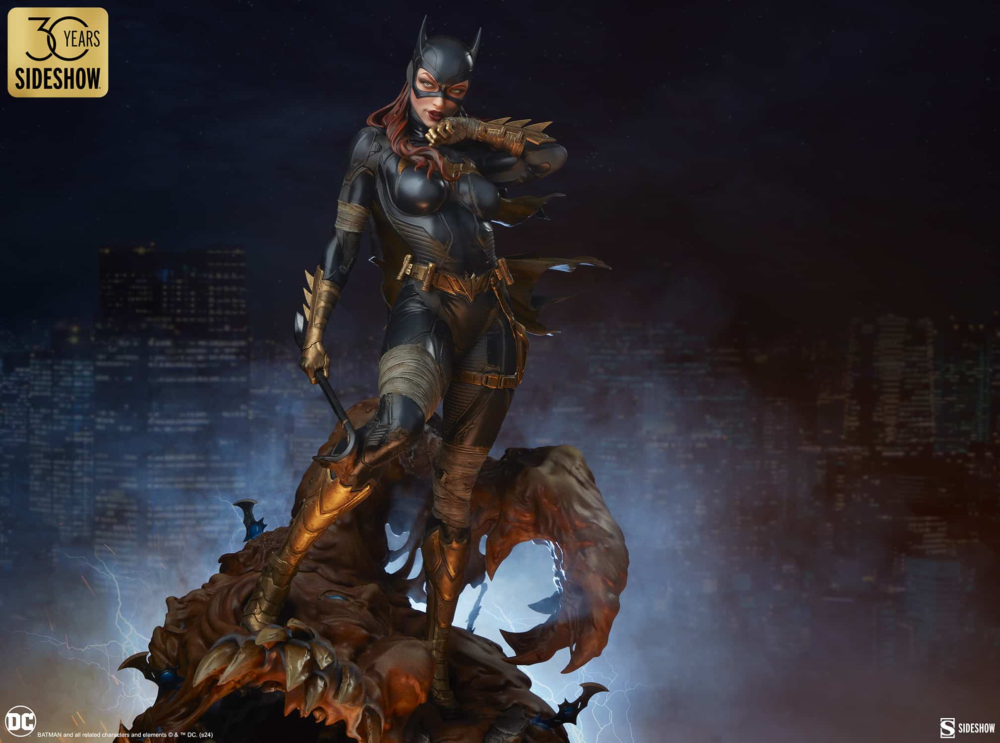Sideshow Collectibles Batgirl Premium Format Figure DC Comics Limited Collectible Statue