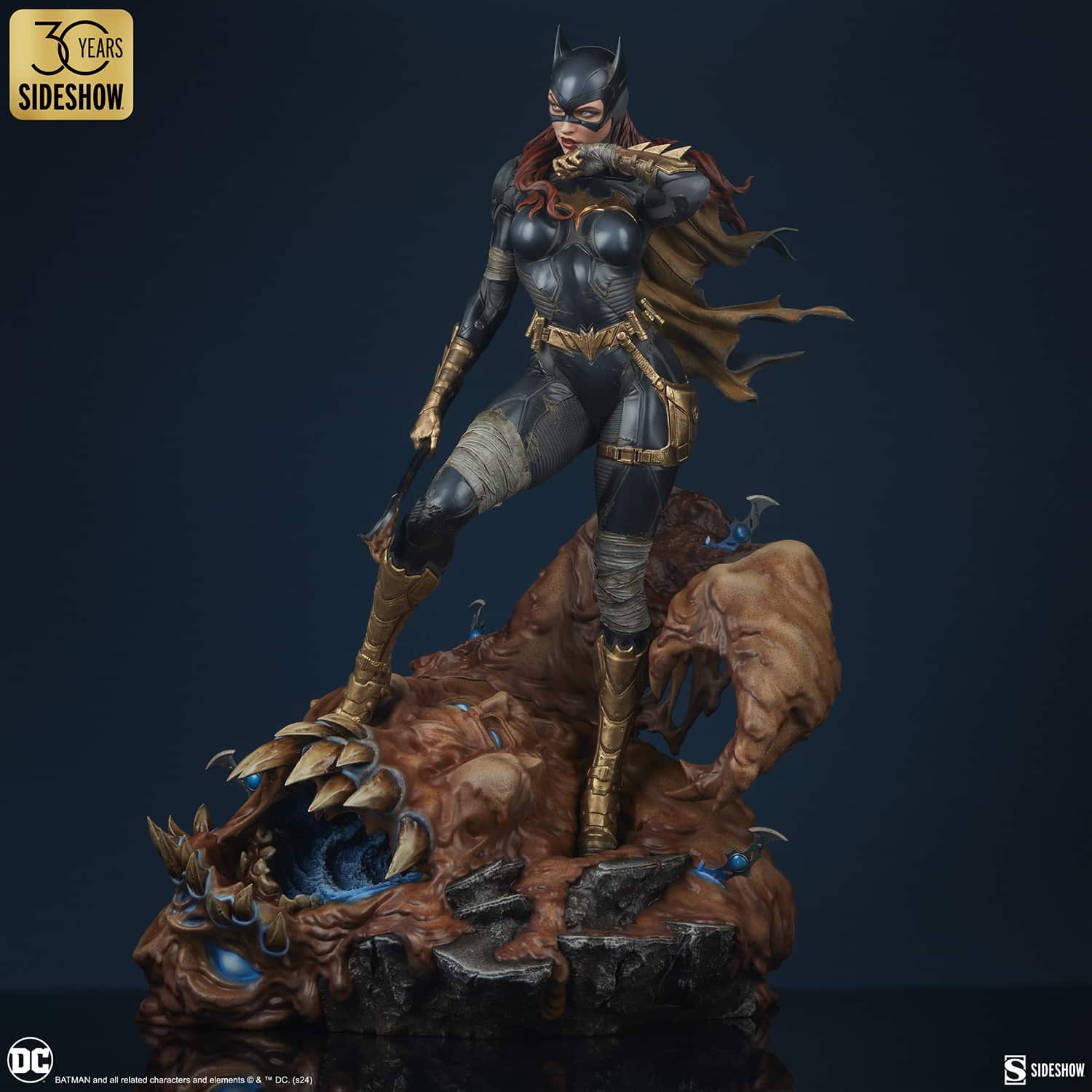 Sideshow Collectibles Batgirl Premium Format Figure DC Comics Limited Collectible Statue