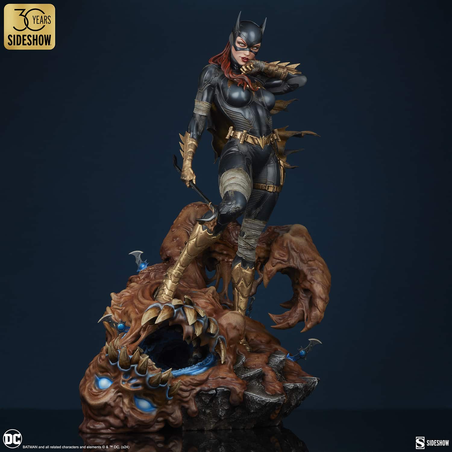 Sideshow Collectibles Batgirl Premium Format Figure DC Comics Limited Collectible Statue