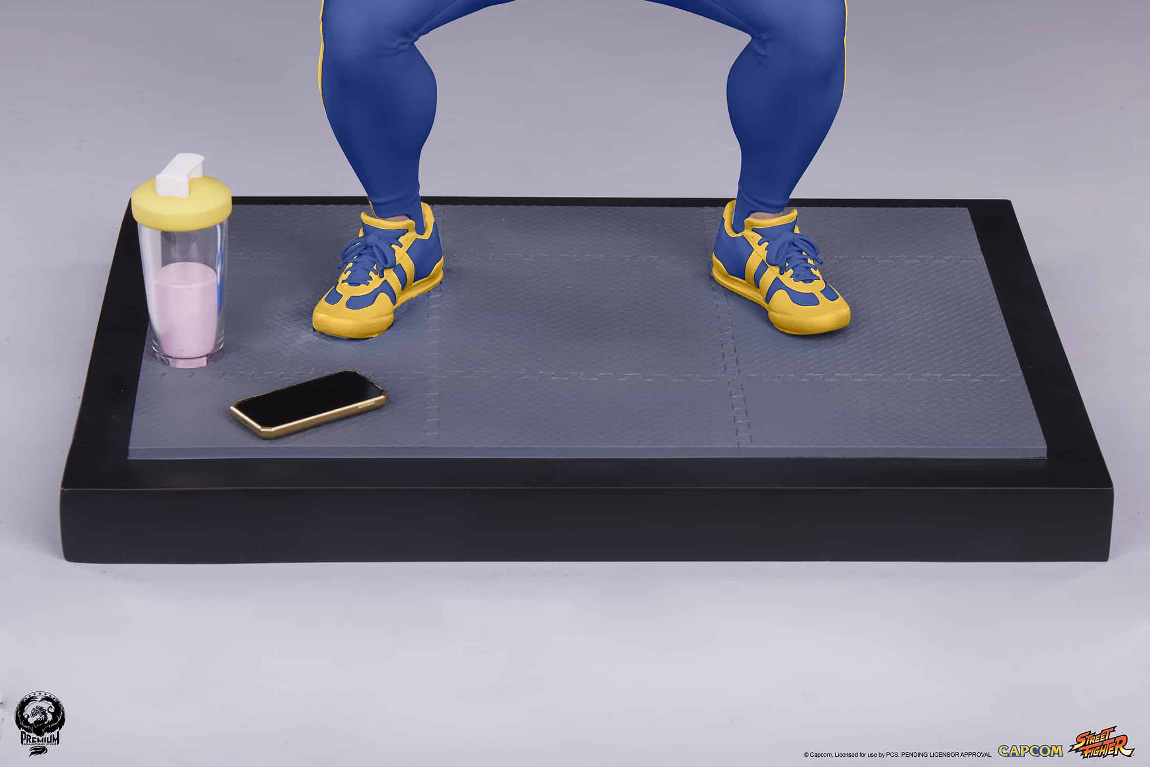 PCS Chun-Li Powerlifting Statue Alpha Edition Limited Street Fighter Collectible
