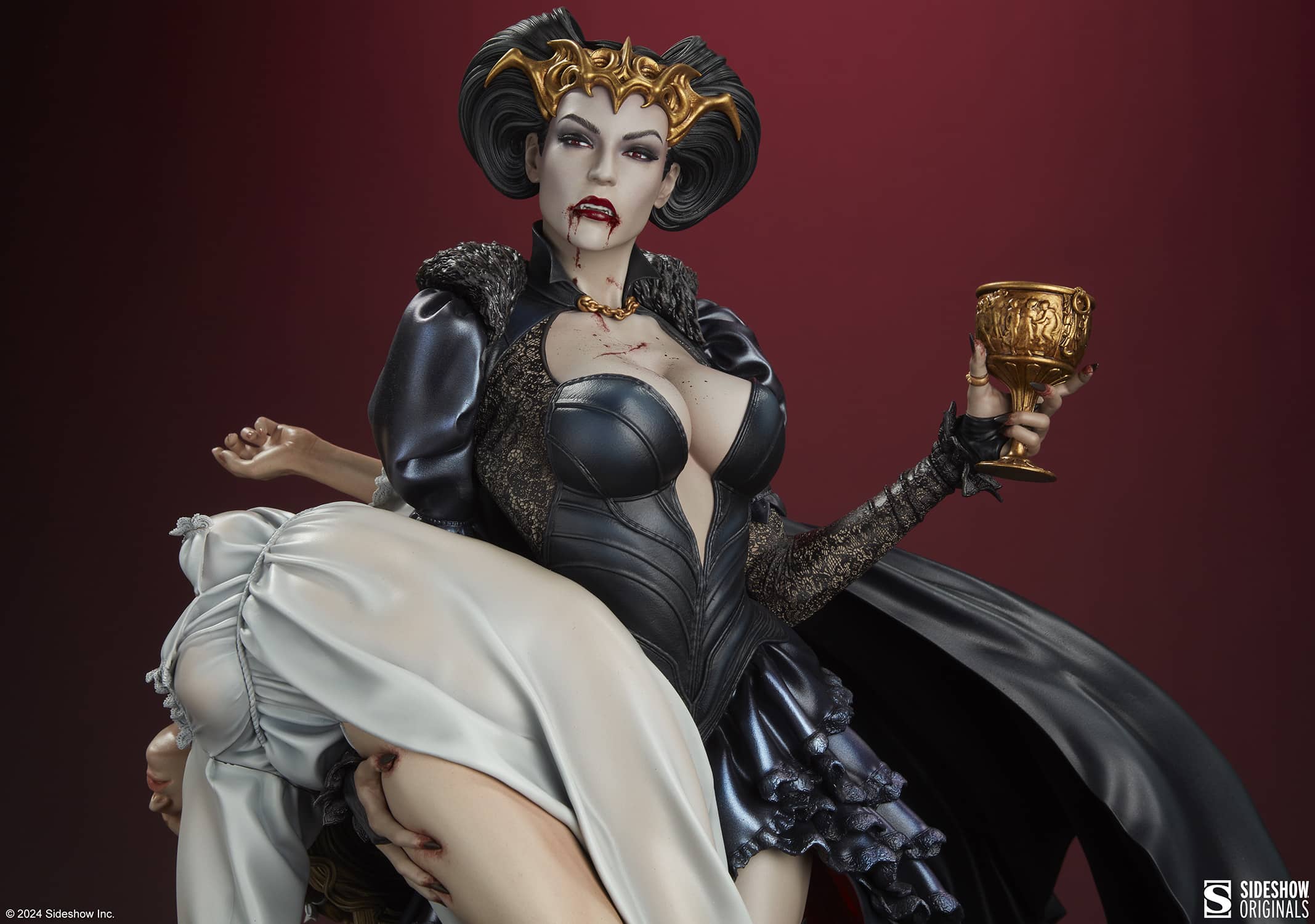 Sideshow Collectibles Vampire's Lust Premium Format Figure Horror Statue Collectible