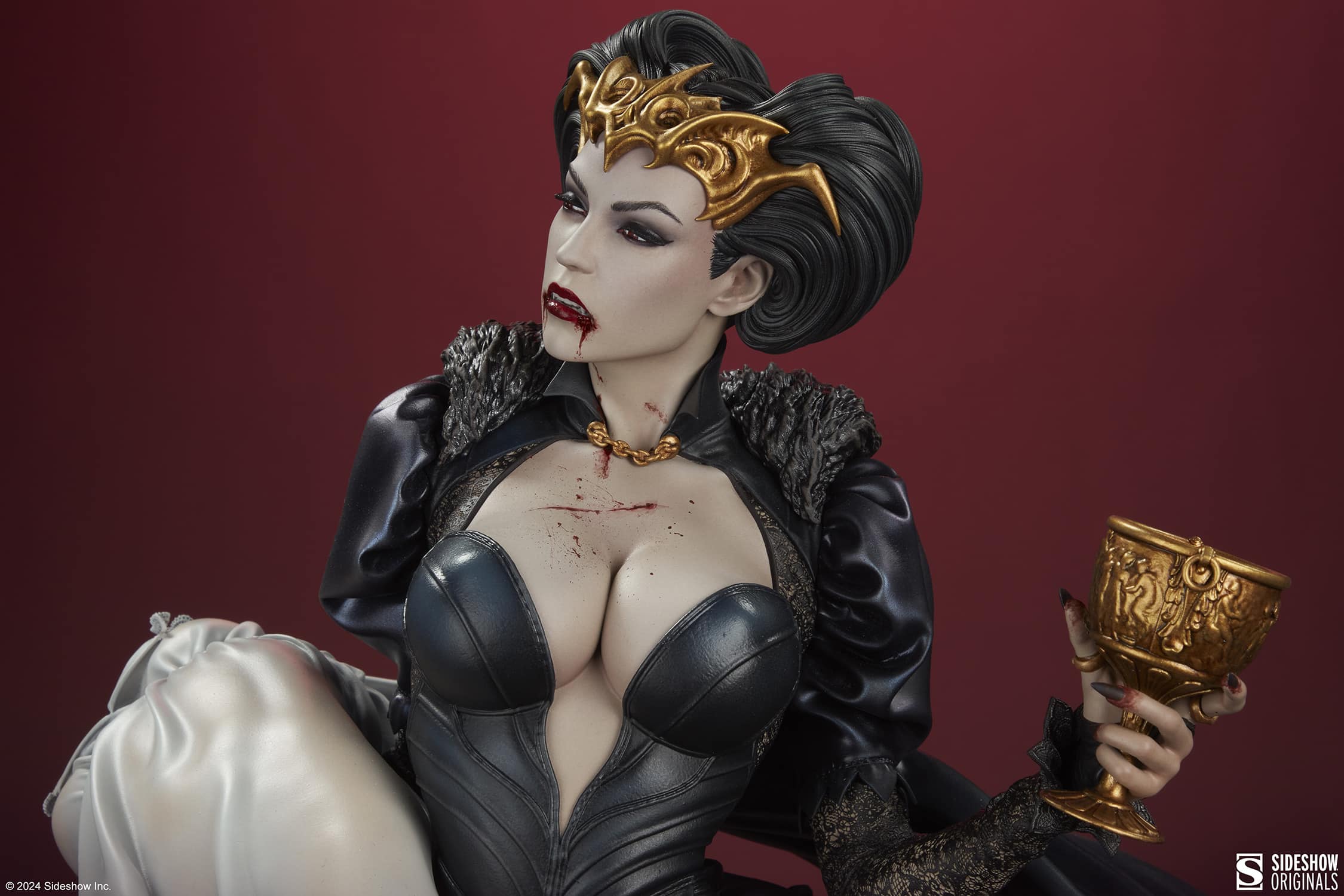 Sideshow Collectibles Vampire's Lust Premium Format Figure Horror Statue Collectible