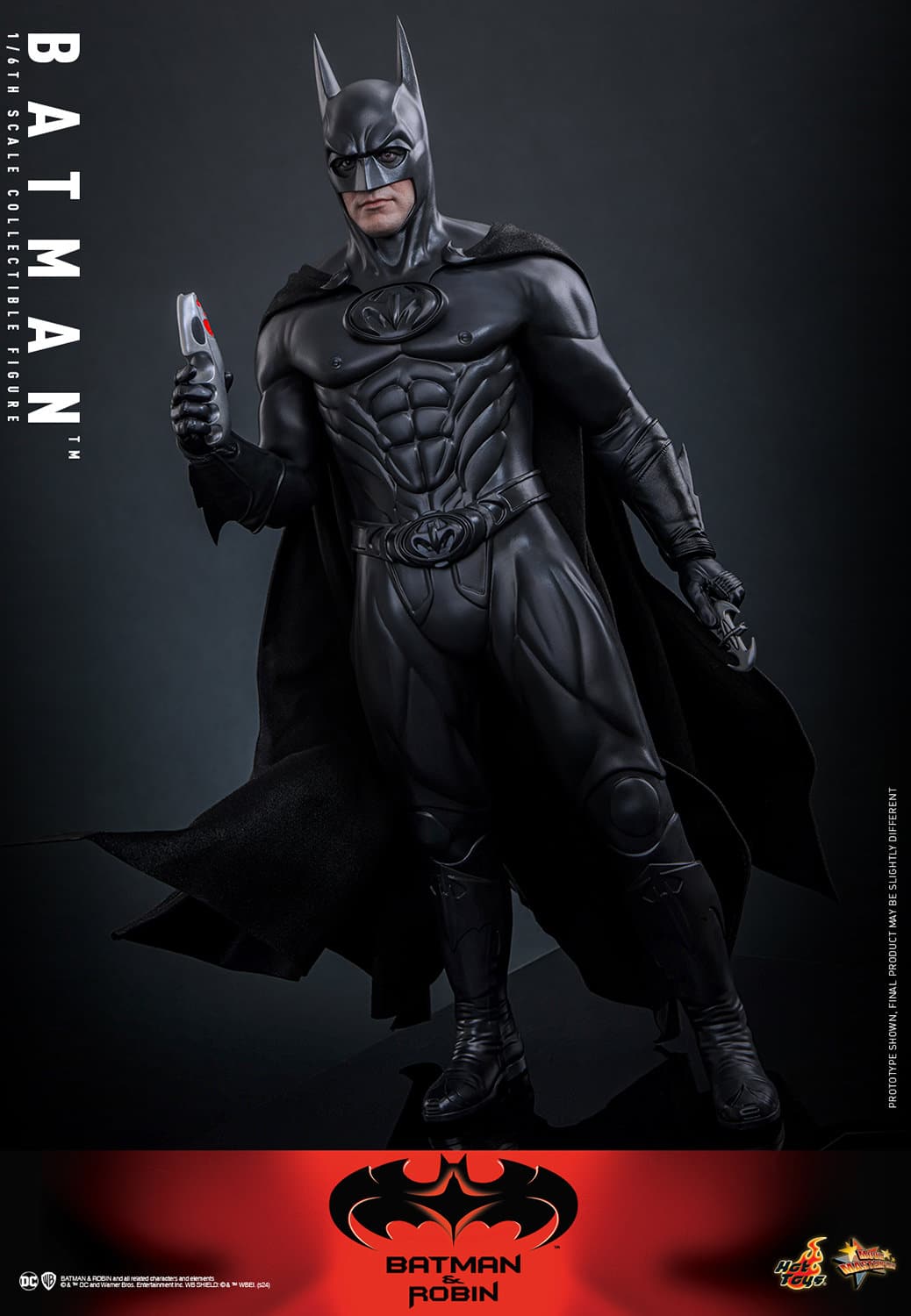 hot-toys-dc-comics-batman-sixth-scale-figure-gallery-6761a6c1760e5