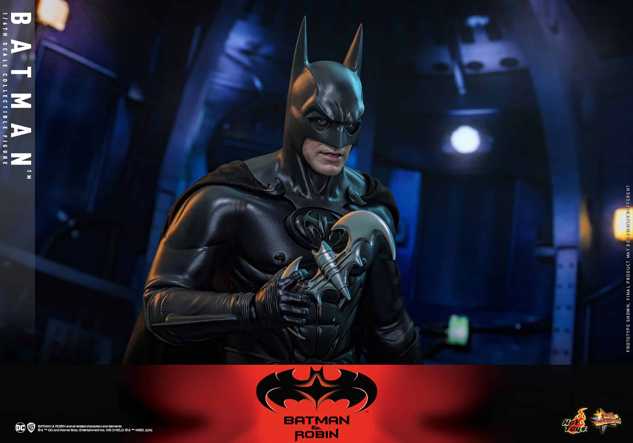 hot-toys-dc-comics-batman-sixth-scale-figure-gallery-6761a6c4c27bf