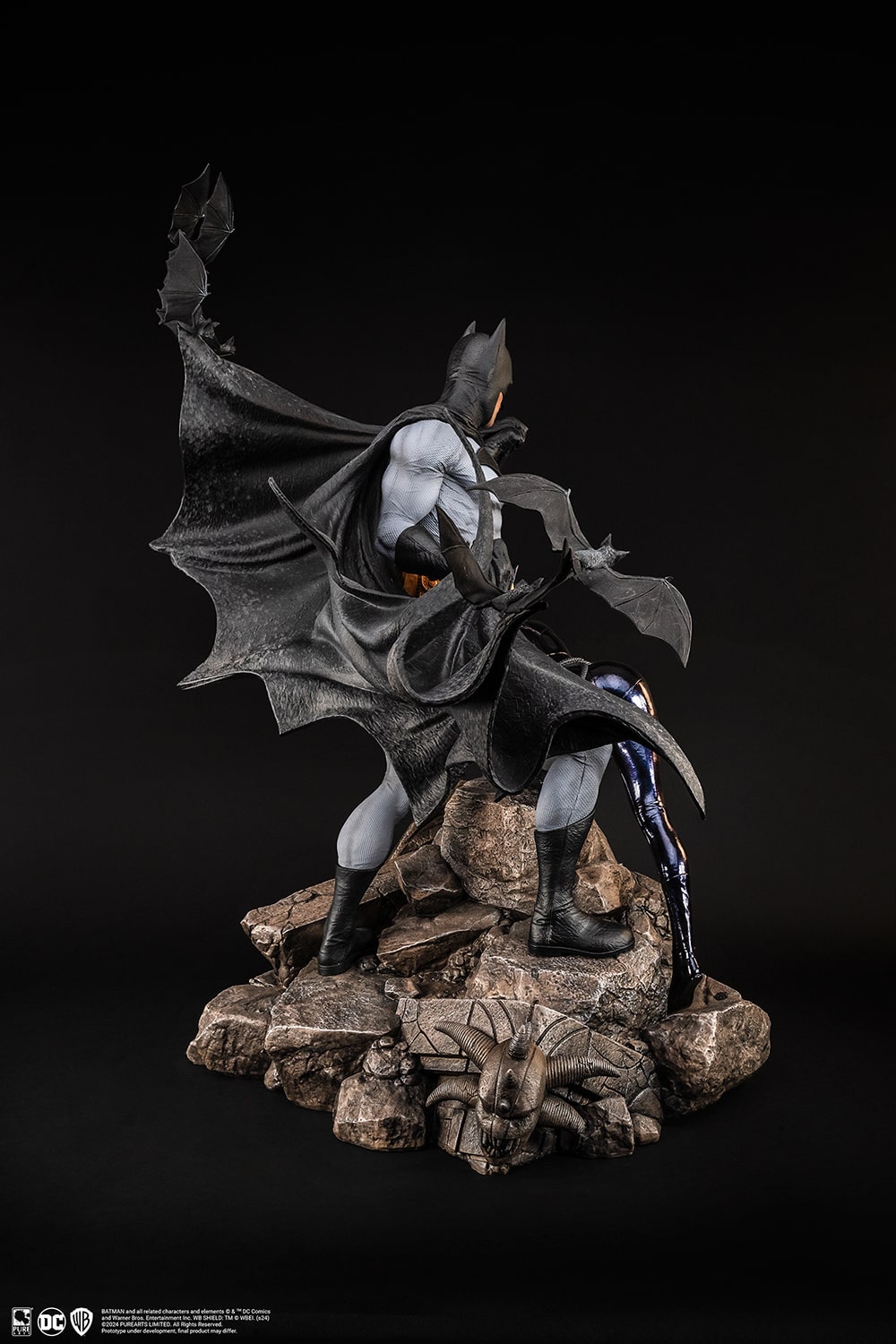 Batman & Catwoman Reunion Statue Limited DC Collectible