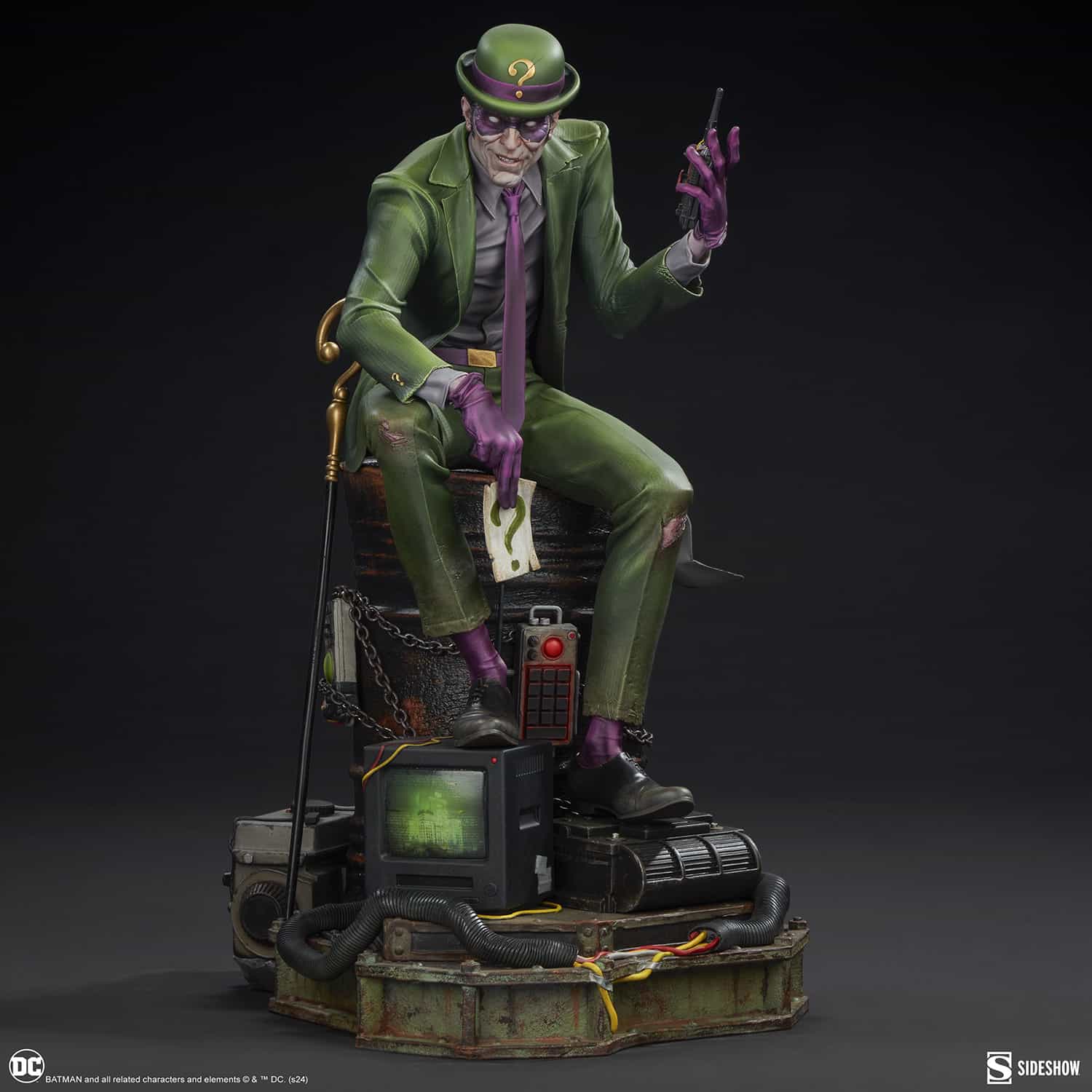 sideshow-collectibles-dc-comics-riddler-premium-format-figure-gallery-672a8a4828369