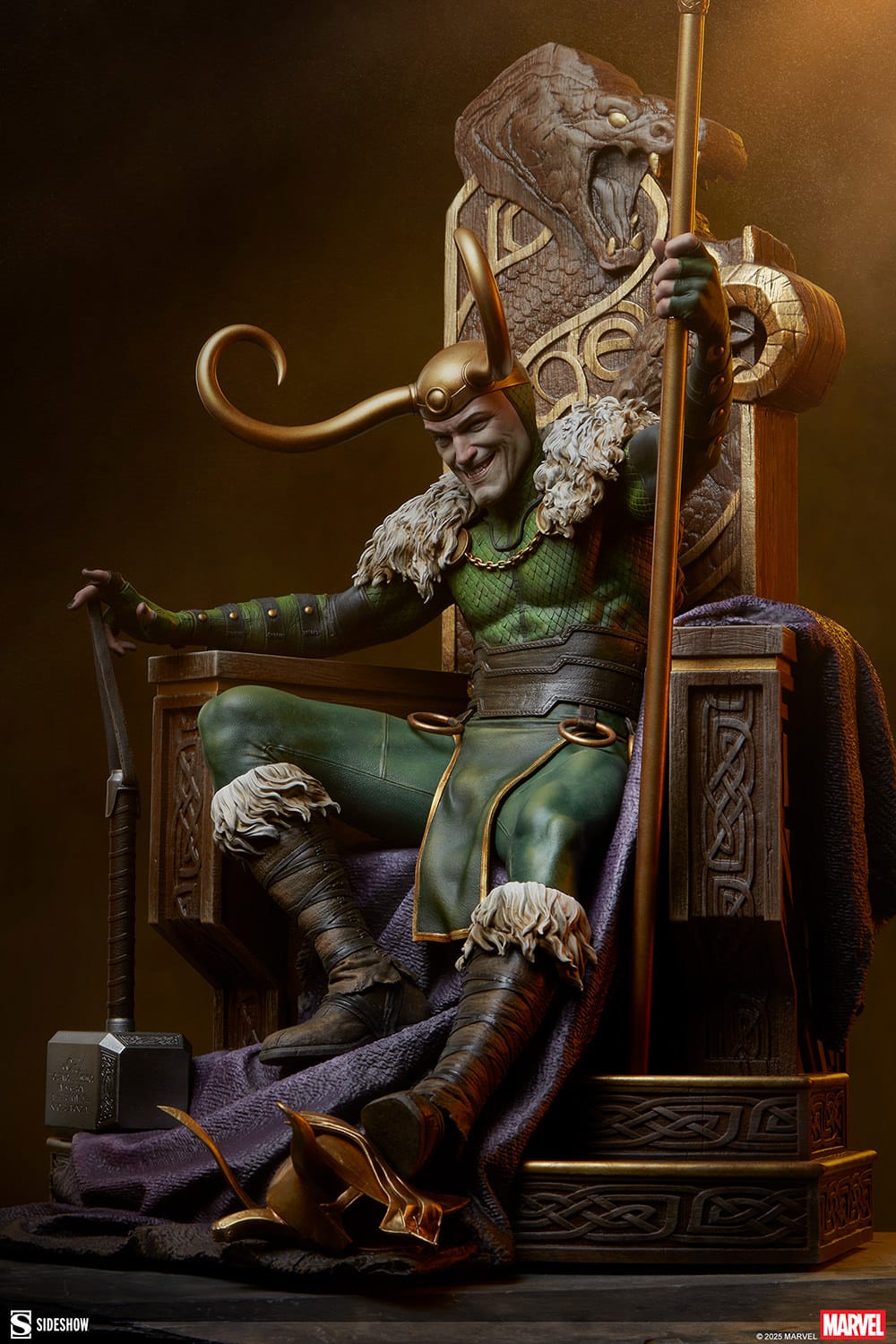 sideshow-collectibles-marvel-loki-premium-format-figure-gallery-67b67ba60c055