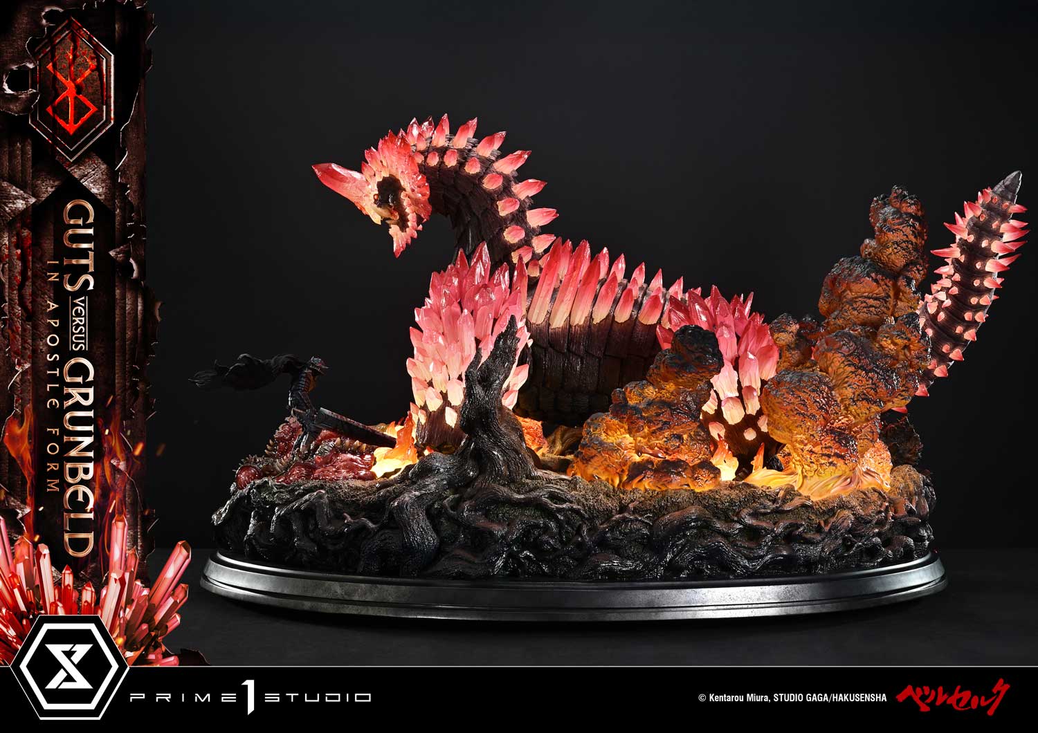 a10_UDMBR-02_16 Guts Versus Grunbeld In Apostle Form Statue BERSERK Limited Collectible