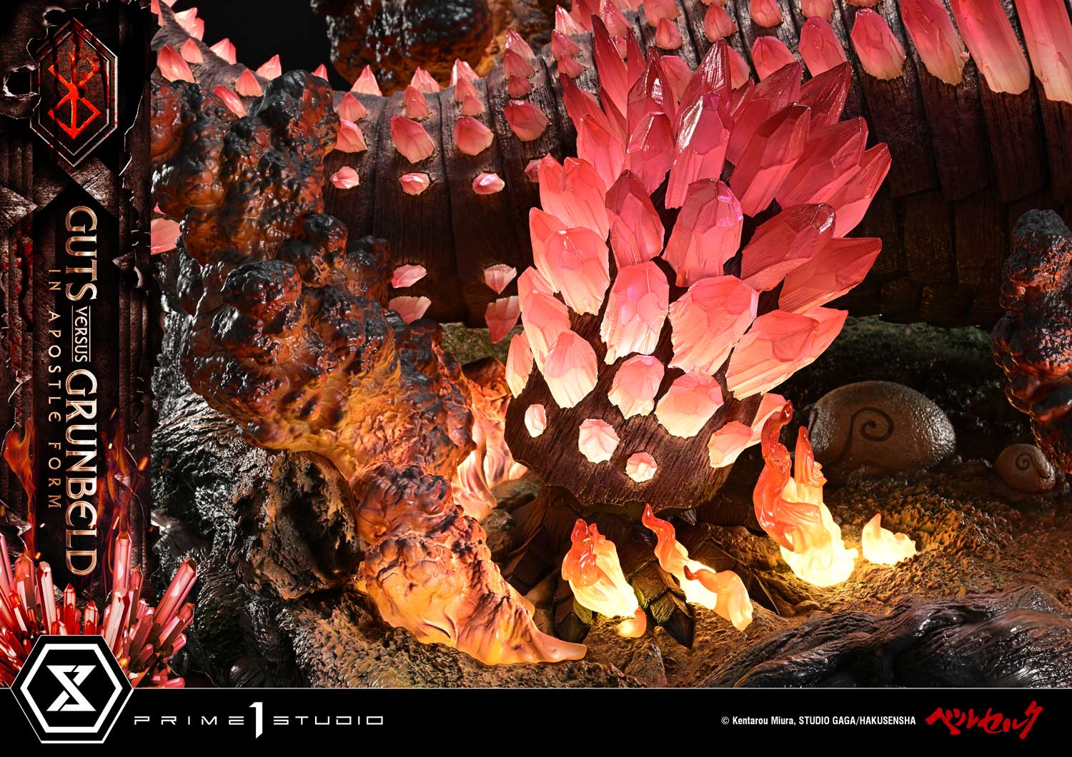 b13_UDMBR-02_23 Guts Versus Grunbeld In Apostle Form Statue BERSERK Limited Collectible