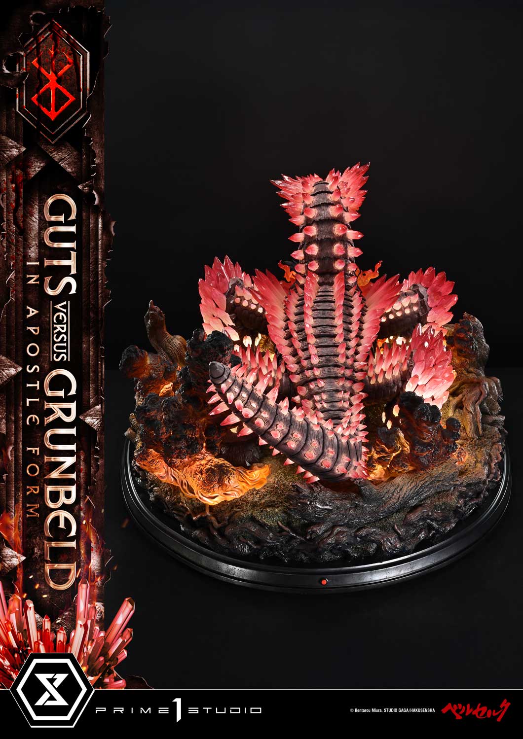 b25_UDMBR-02_43 Guts Versus Grunbeld In Apostle Form Statue BERSERK Limited Collectible