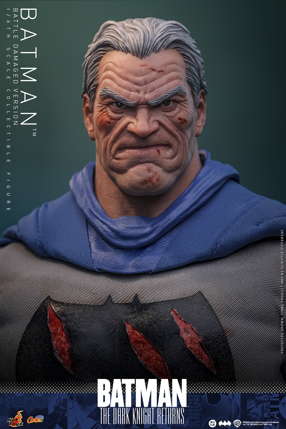 Batman: The Dark Knight Returns Battle Damaged Sixth Scale Figure DC Limited Collectible
