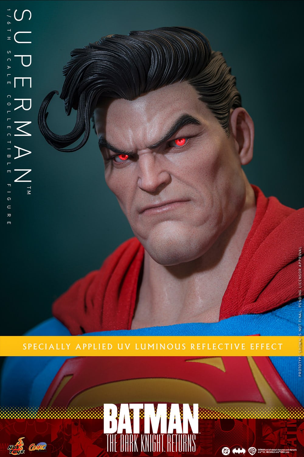 Superman Sixth Scale Figure Batman: The Dark Knight Returns Limited Collectible