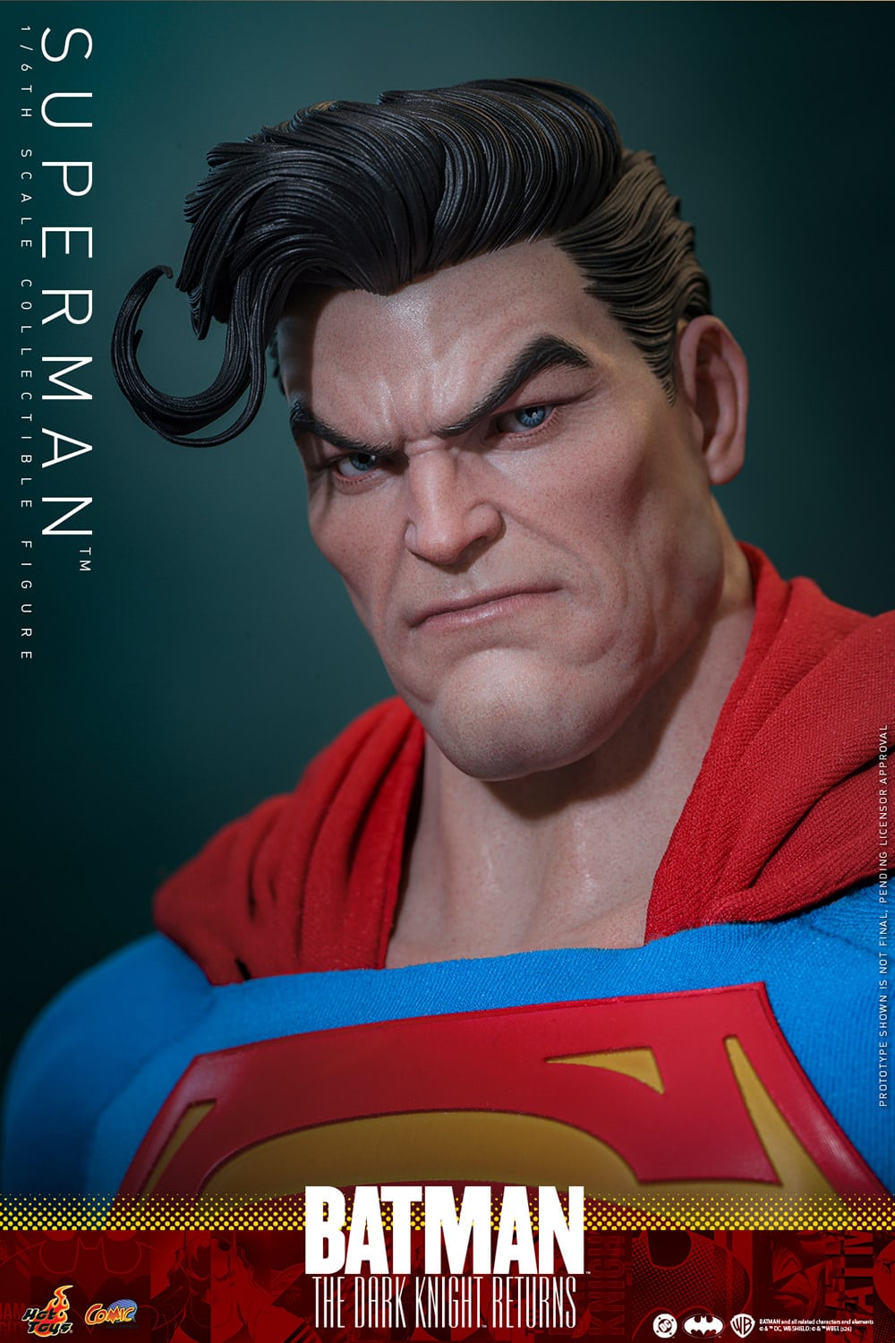 Superman Sixth Scale Figure Batman: The Dark Knight Returns Limited Collectible