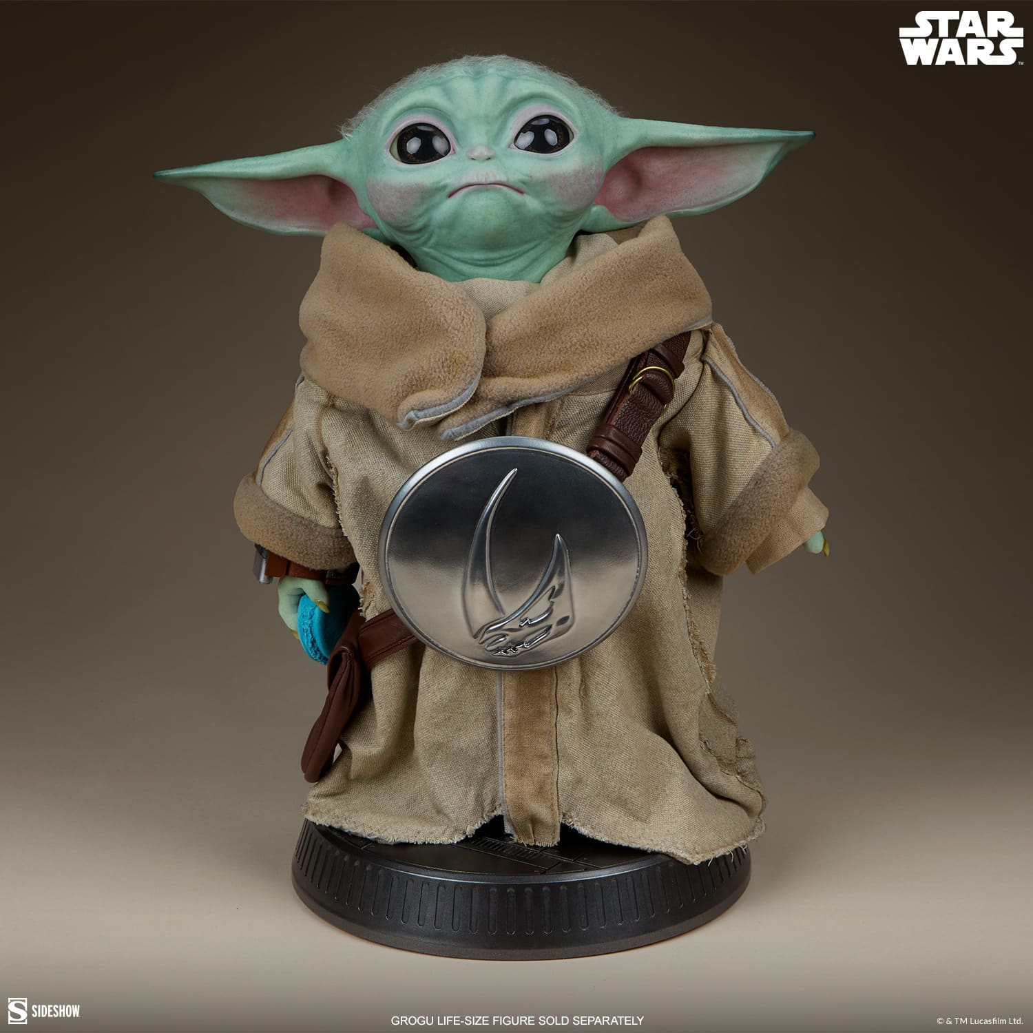 Grogu Life-Size Figure Accessories Set By Sideshow Collectibles