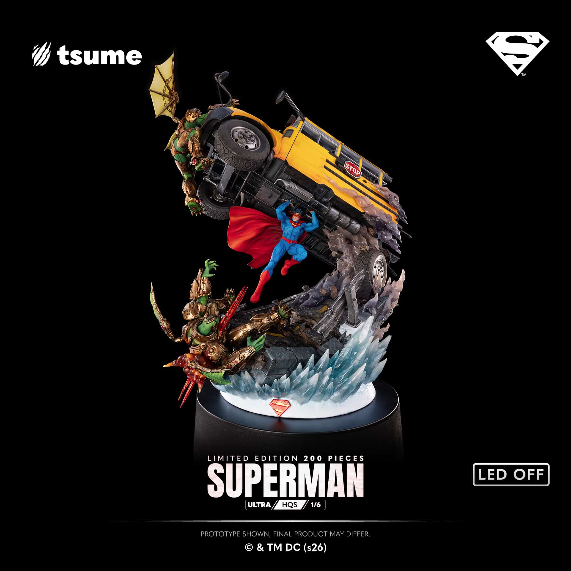Superman Ultra HQS 1:6 Scale Limited Collectible