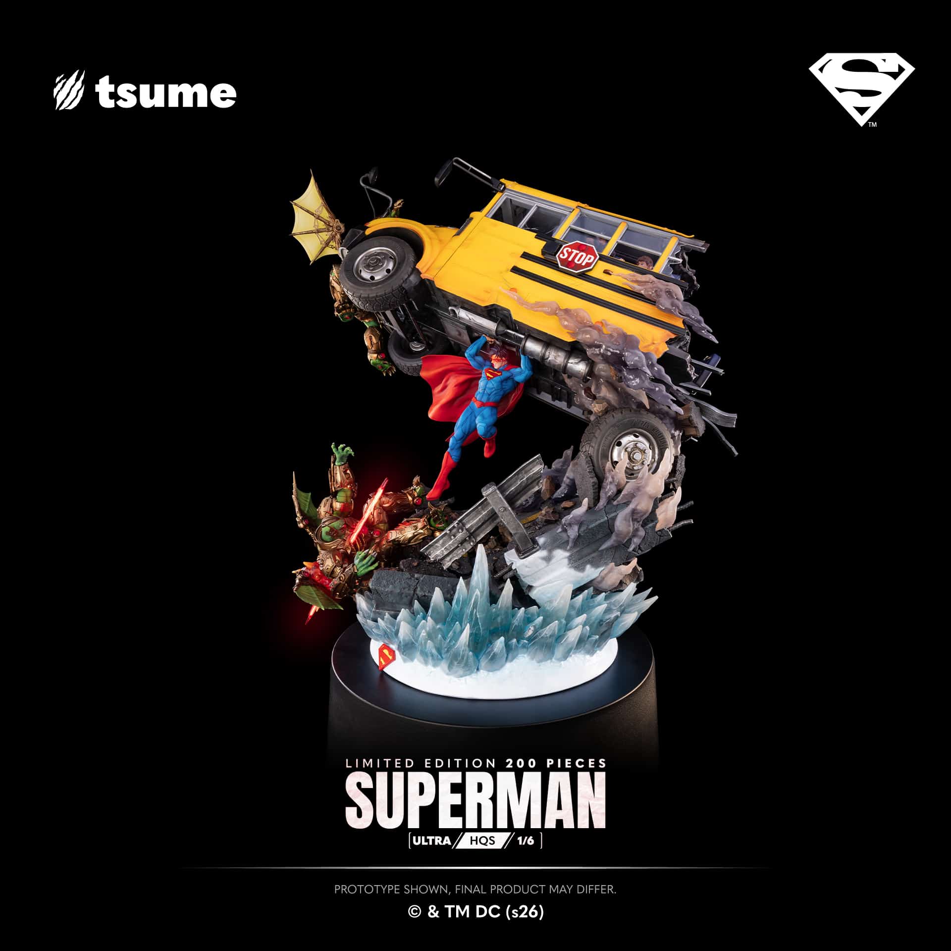 Superman Ultra HQS 1:6 Scale Limited Collectible