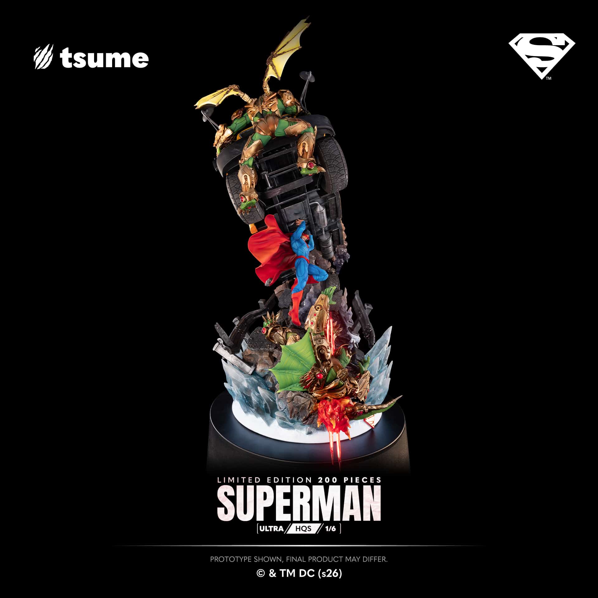 Superman Ultra HQS 1:6 Scale Limited Collectible