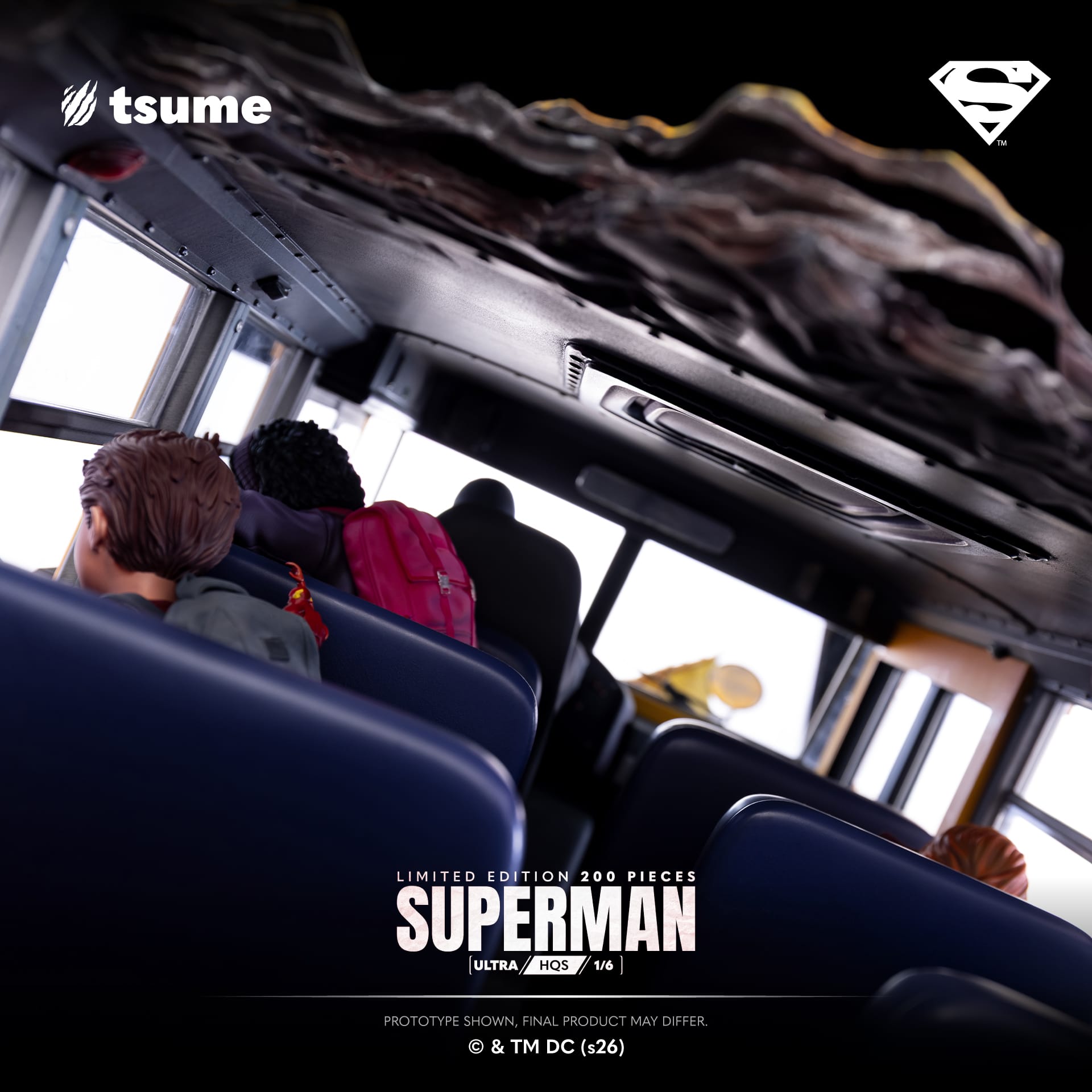Superman Ultra HQS 1:6 Scale Limited Collectible